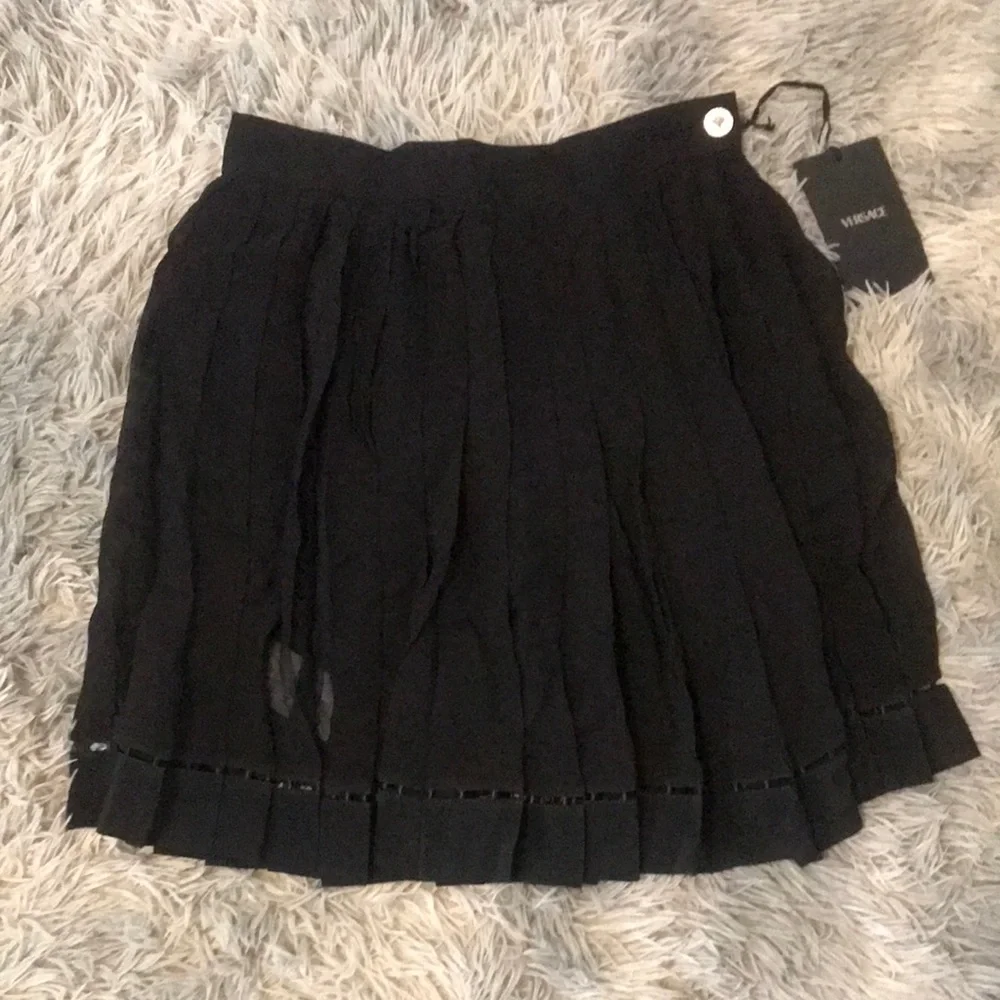 New Authentic Versace Pleated Silk Georgette Skirt in Black